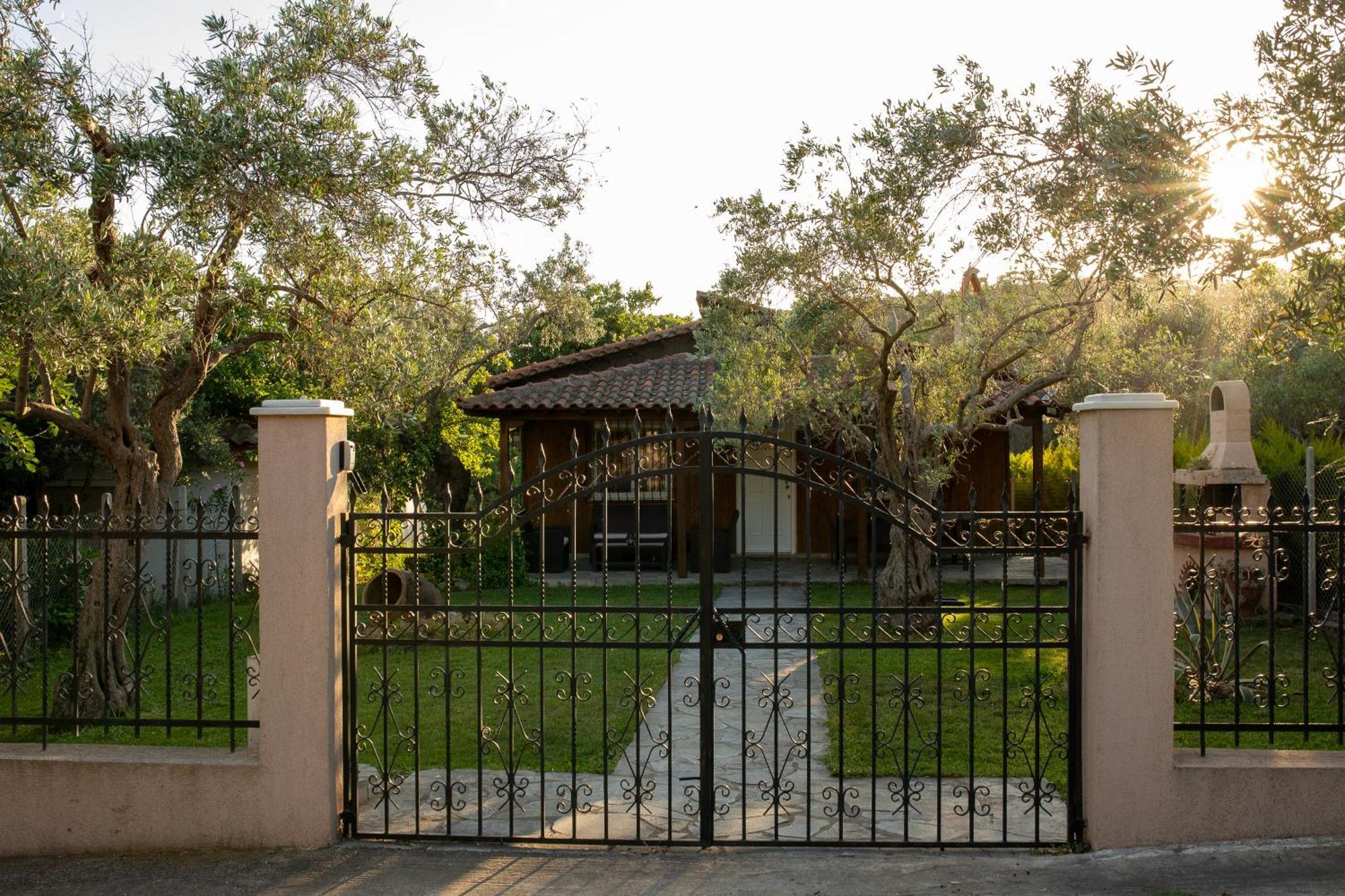 Makri Beach Villa Zewnętrze zdjęcie